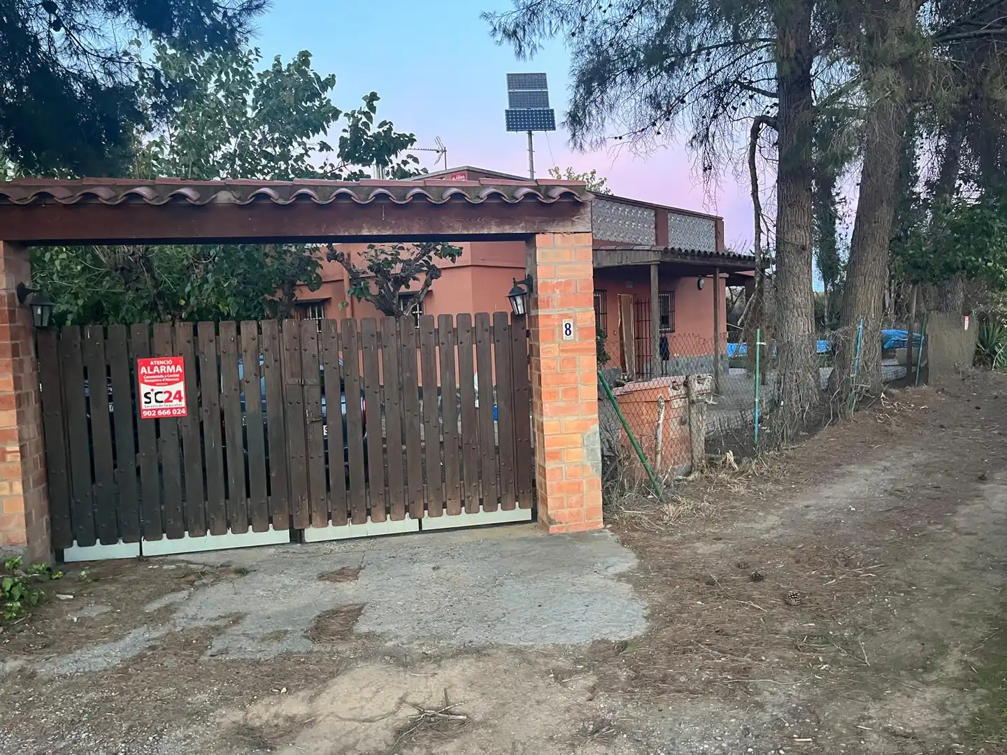 Finca rústica en venda a Carrer Enric Granados, 1, Albatàrrec Vista exterior de Finca rústica en venda en Albatàrrec amb Calefacció, Jardí privat i Terrassa