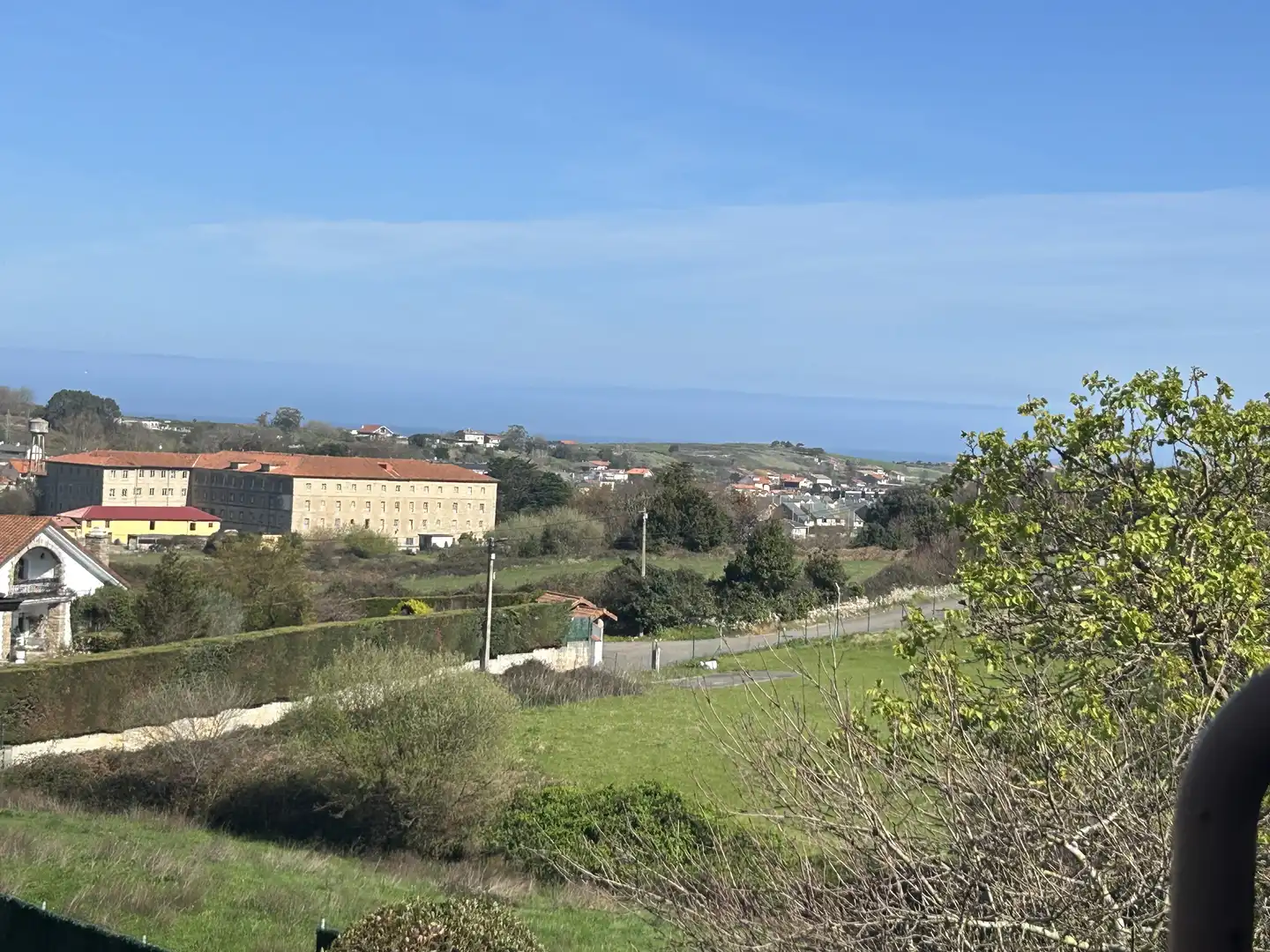 Houses for sale in Urbanización Monte Corbán, 20, Sancibrián Houses for sale in Santa Cruz de Bezana with Heating, Private garden and Parquet flooring