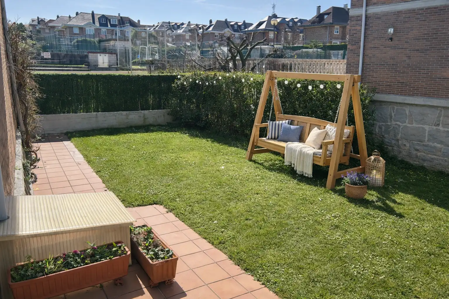Houses for sale in Urbanización Monte Corbán, 20, Sancibrián Terrace of Houses for sale in Santa Cruz de Bezana with Heating, Private garden and Parquet flooring