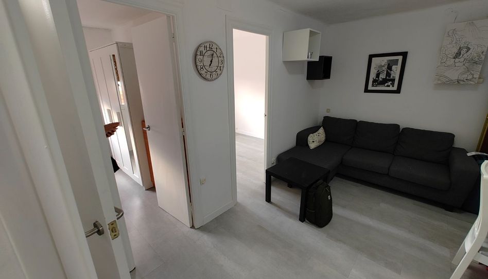 Flat for rent in Carrer Roses, 14, Pubilla Cases, L'Hospitalet de Llobregat - image 1 Photo 1 of Flat for rent in Carrer Roses, 14, Pubilla Cases, L'Hospitalet de Llobregat