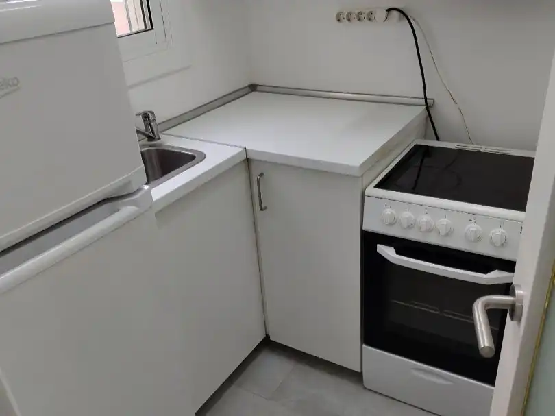 Flat for rent in Carrer Roses, 14, Pubilla Cases Kitchen of Flat for rent in L'Hospitalet de Llobregat with Furnished