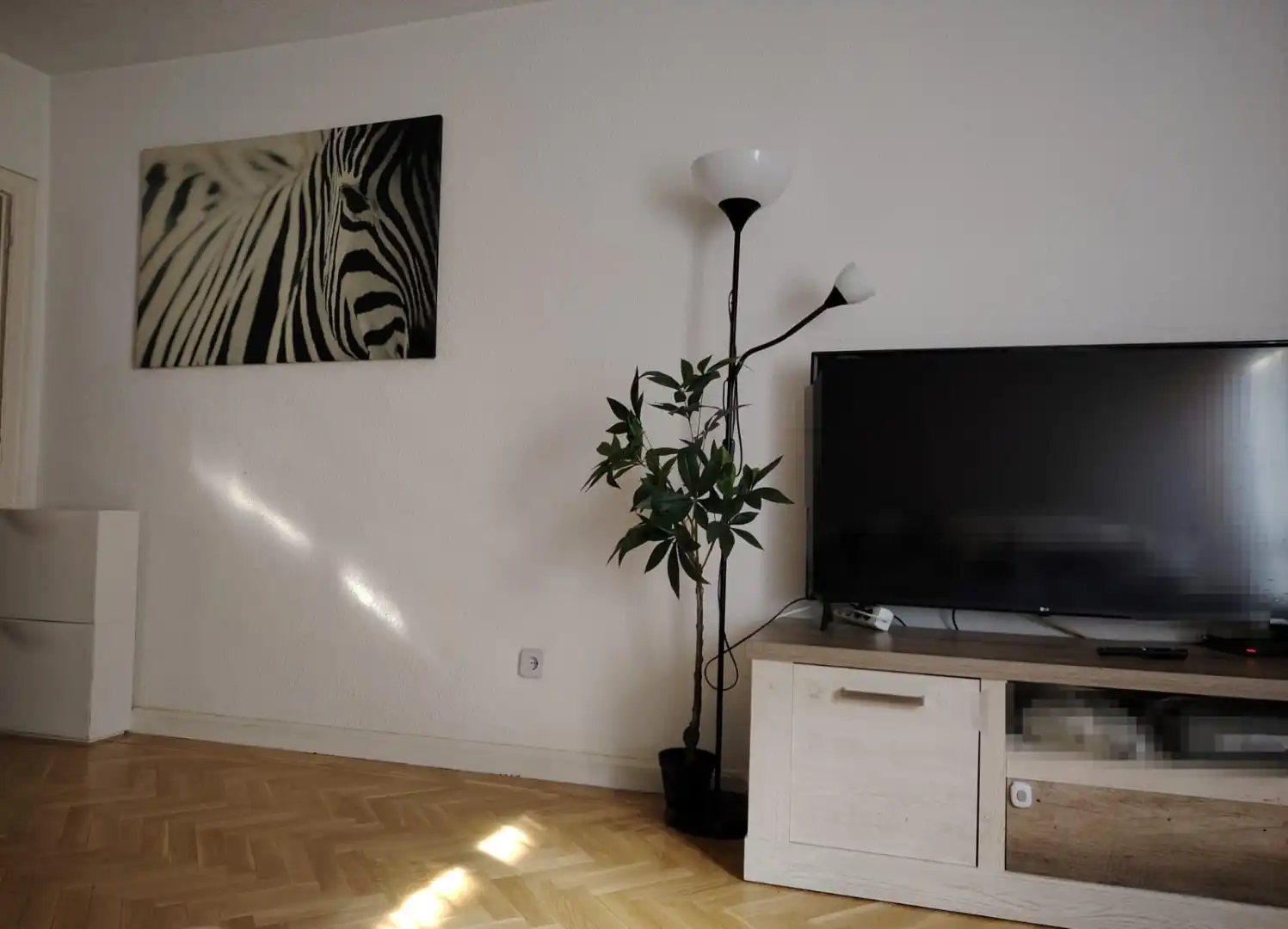 Pis en venda a Calle Pico de los Artilleros, 108, Vinateros Sala d'estar de Pis en venda en Madrid amb Calefacció, Parquet i Forn