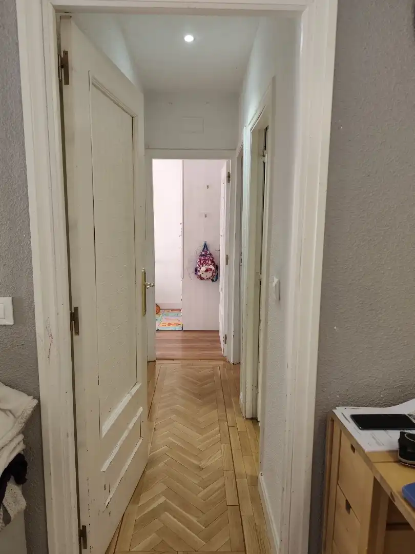 Pis en venda a Calle Pico de los Artilleros, 108, Vinateros Pis en venda en Madrid amb Calefacció, Parquet i Forn
