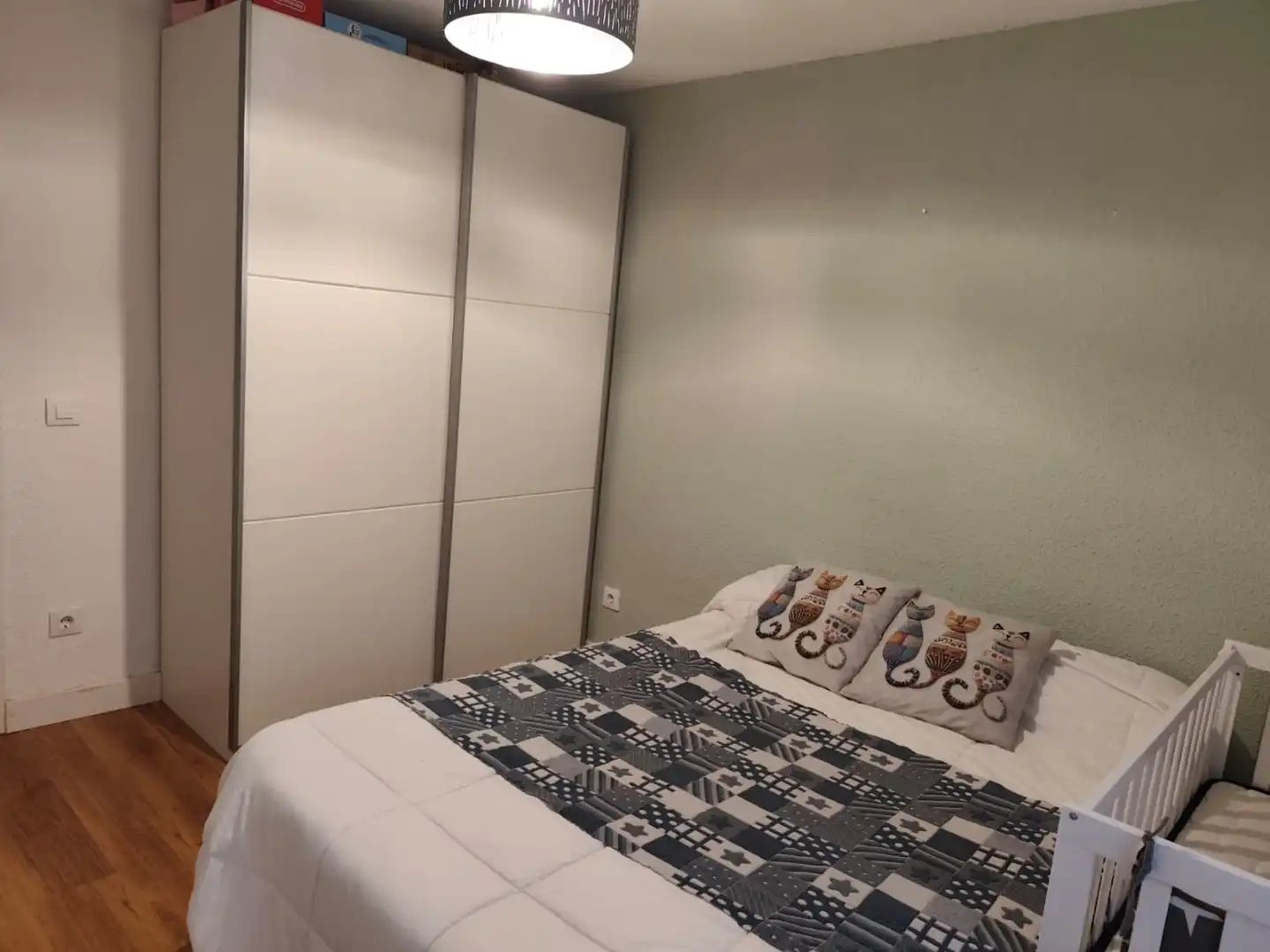 Pis en venda a Calle Pico de los Artilleros, 108, Vinateros Dormitori de Pis en venda en Madrid amb Calefacció, Parquet i Forn