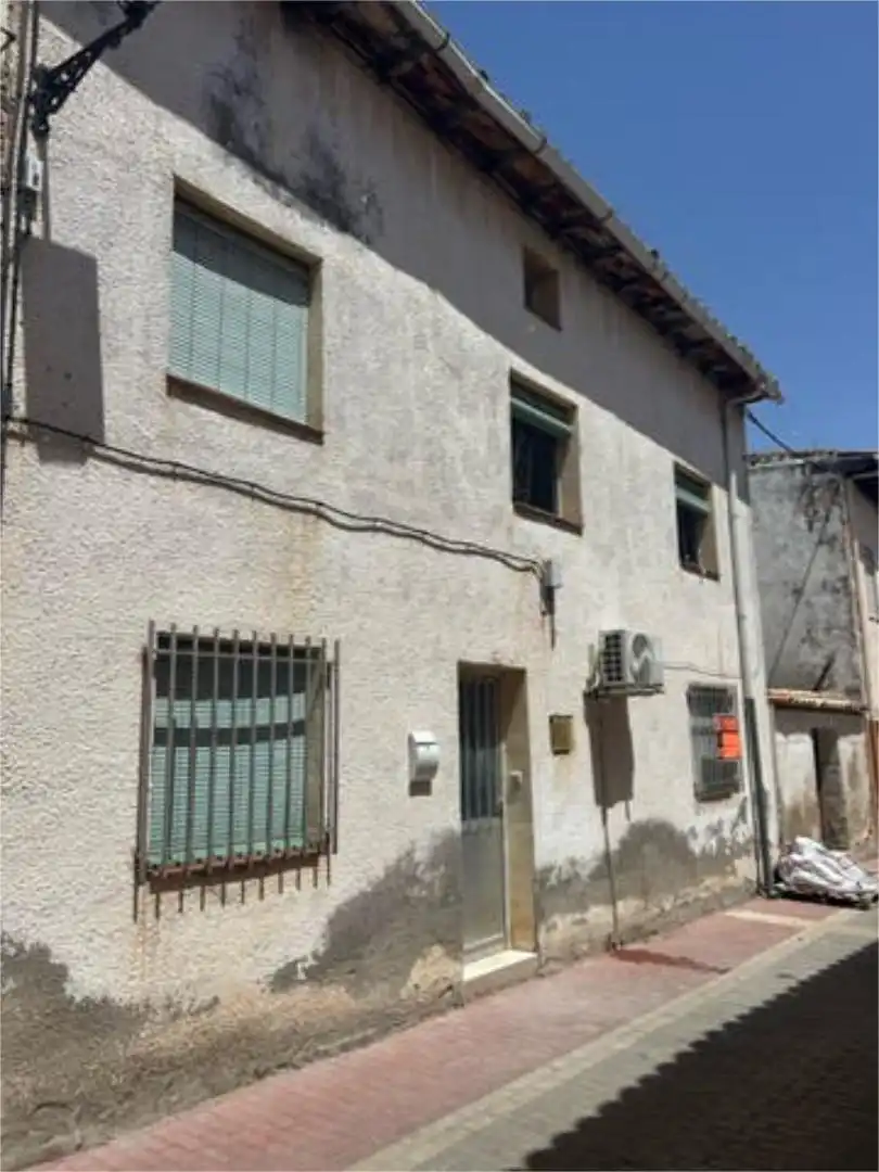Houses for sale in Jadraque Exterior view of Houses for sale in Jadraque with Terrace