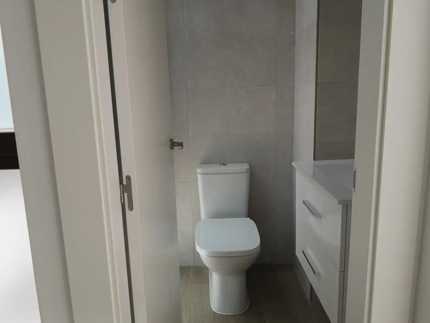 Piso de alquiler en Calle Solano, 3, Cádiz Capital Baño de Piso de alquiler en Cádiz Capital con Aire acondicionado y Balcón