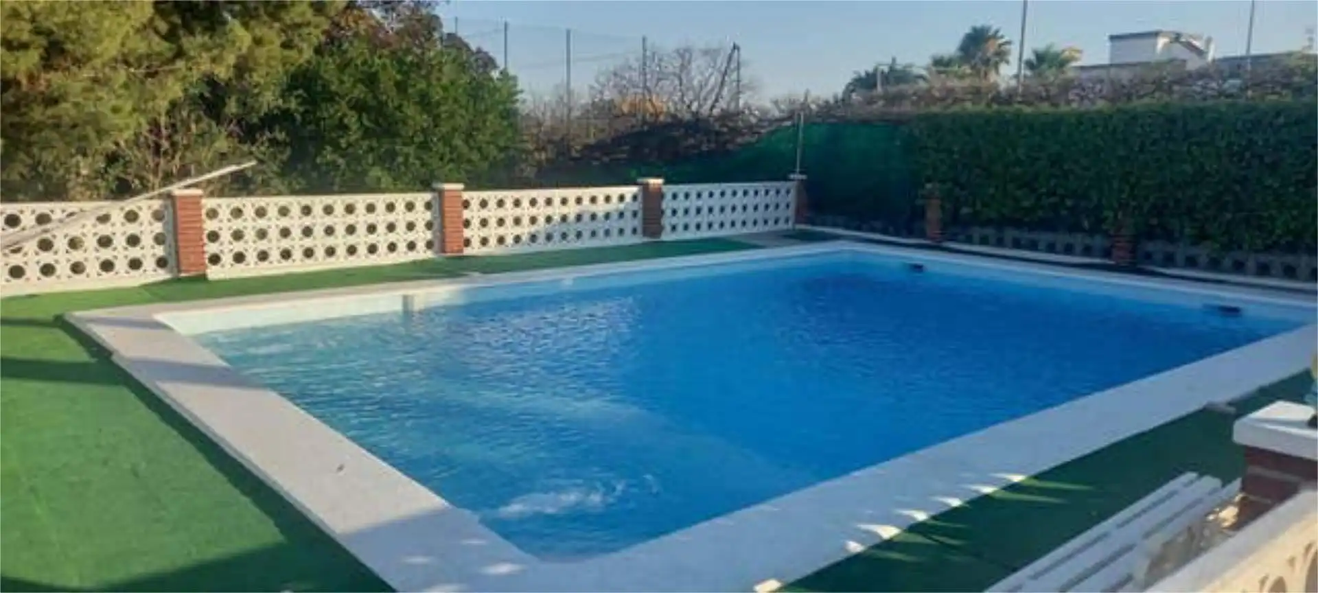 Piscina de Casa adosada en venta en Elche / Elx con Calefacción, Jardín privado y Terraza