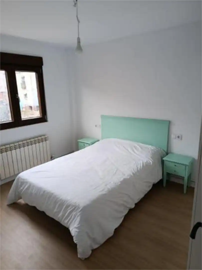 Bedroom of Flat for rent in Ávila  with Heating, Terrace and Furnished