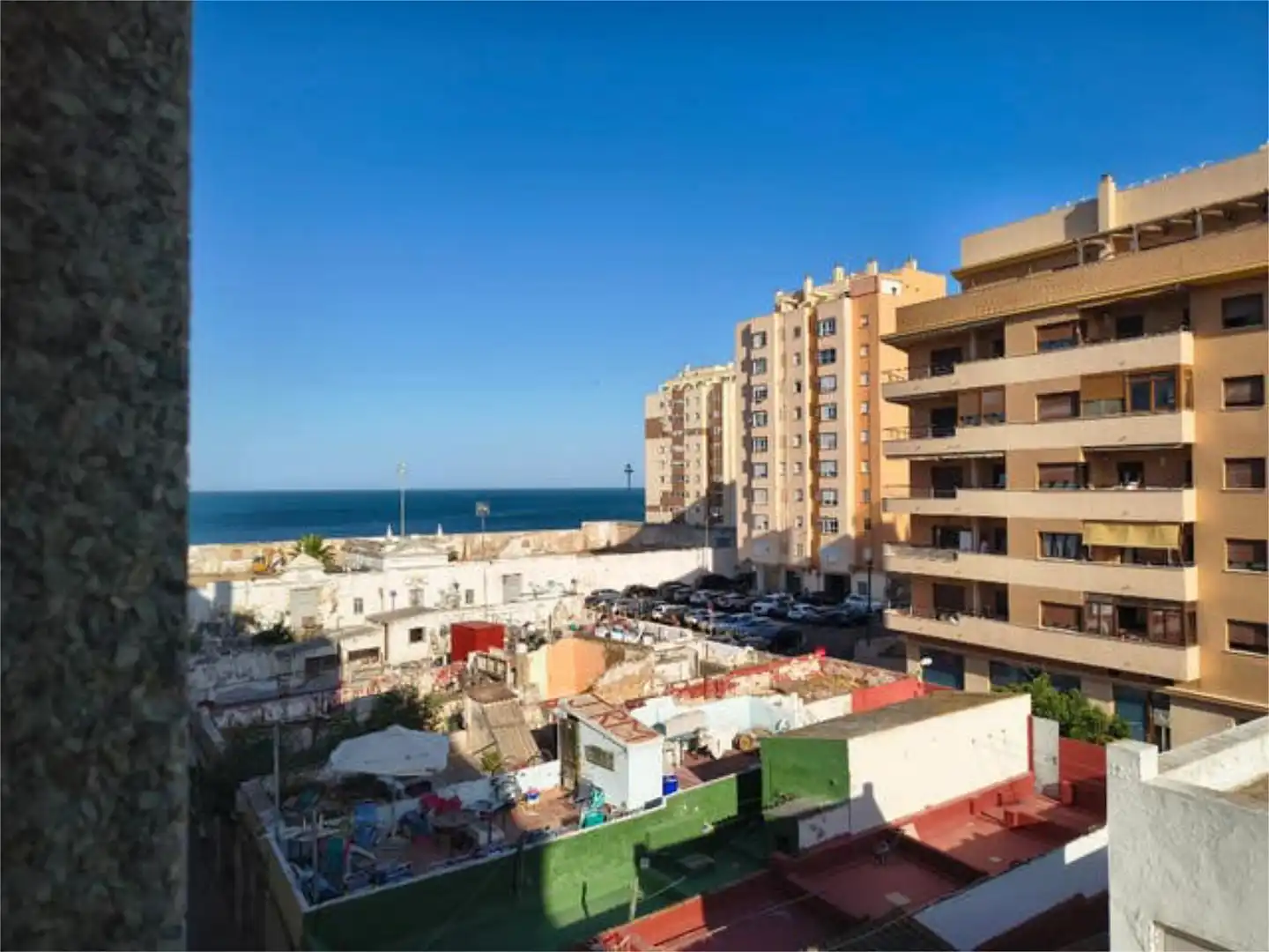 Apartments for rent in Paseo Marítimo - San José - La Laguna Exterior view of Apartments for rent in Cádiz with Furnished and Pets allowed