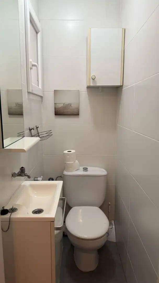 Flat for rent in Carrer de les Ones, 279, Baixador Bathroom of Flat for rent in Castelldefels with Heating, Terrace and Furnished