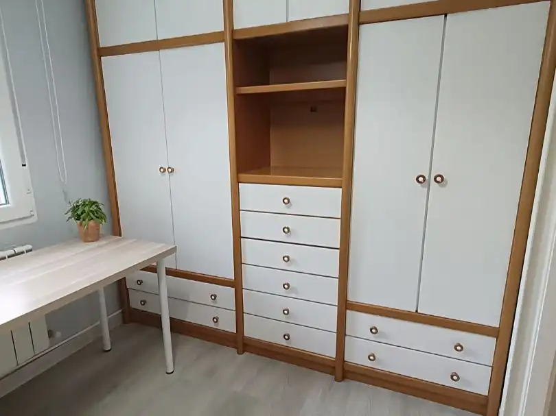 Flat for rent in Calle Doctor Bañuelos, 3, Hospital Bedroom of Flat for rent in Valladolid with Heating, Furnished and Balcony