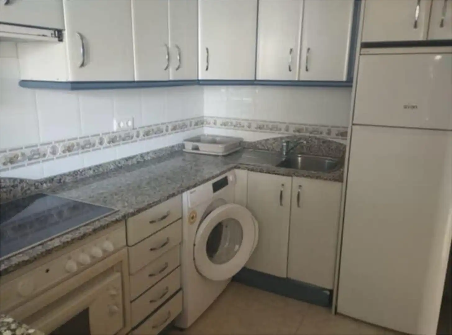 Pis de lloguer a Centro Cuina de Pis de lloguer en Molina de Segura amb Calefacció i Moblat