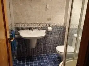 Piso de alquiler en Calle Albia de Castro, 10, Residencia Baño de Piso de alquiler en Logroño con Calefacción, Parquet y Amueblado