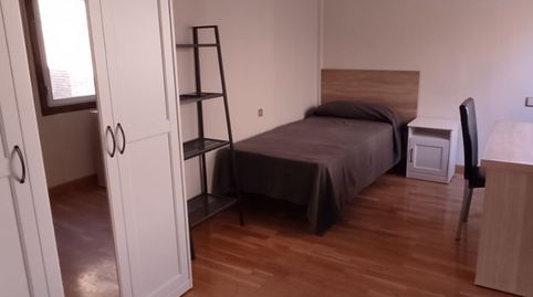 Piso de alquiler en Calle Albia de Castro, 10, Residencia, Logroño - imagen 4 Foto 4 de Piso de alquiler en Calle Albia de Castro, 10, Residencia, Logroño