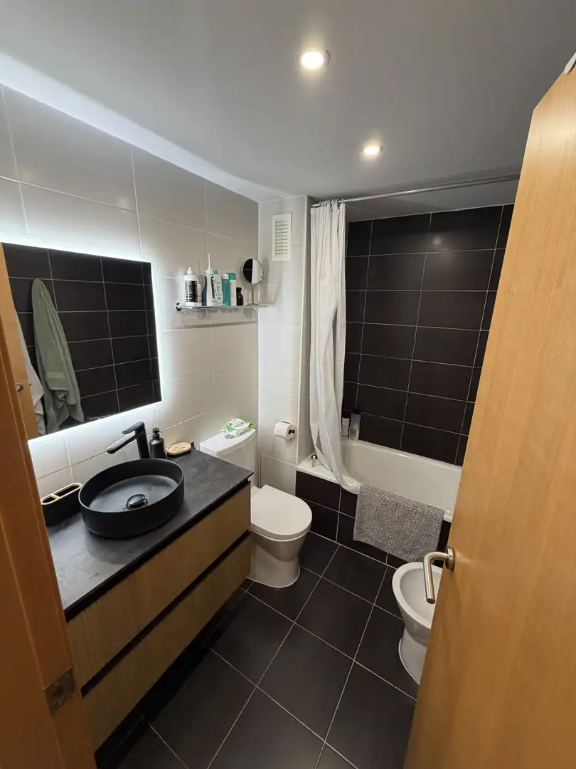 Flat for sale in Carrer Portugal, 7, Paiporta Bathroom of Flat for sale in Paiporta with Air Conditioner