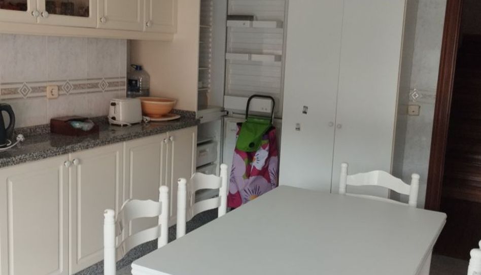 Piso en venta en Rúa Candil, 22, Vimianzo, A Coruña - imagen 1 Foto 1 de Piso en venta en Rúa Candil, 22, Vimianzo, A Coruña
