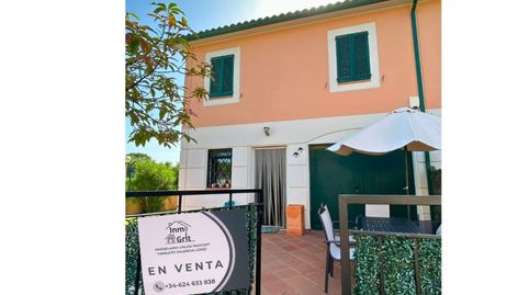 Detached homes for sale in Carrer Pinsà, 51, El Mas Pinell, L'Estartit - image 2 Photo 2 of Detached homes for sale in Carrer Pinsà, 51, El Mas Pinell, L'Estartit