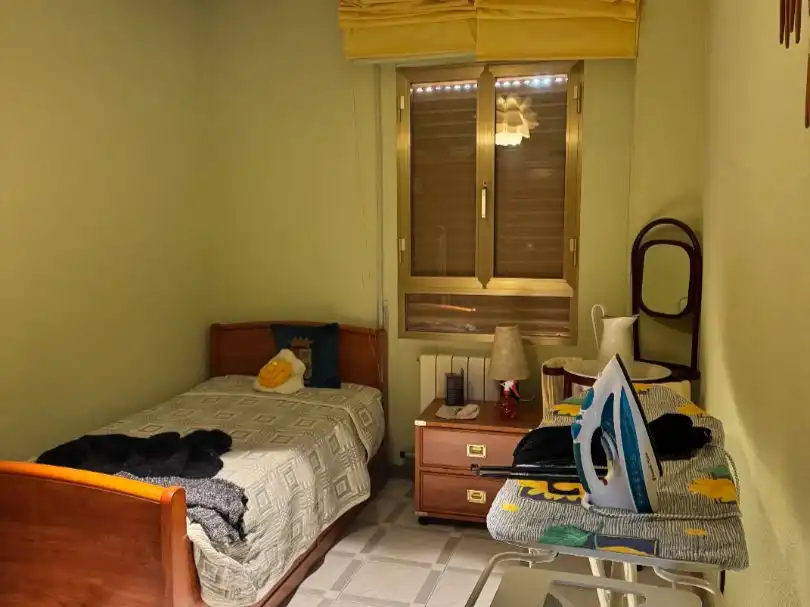 Piso en venta en Andador de Gutiérrez Mellado, 11, Universidad Piso en venta en Andador de Gutiérrez Mellado, 11, Universidad