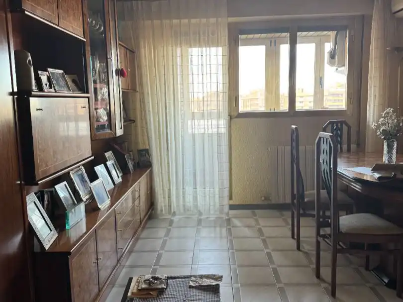 Piso en venta en Andador de Gutiérrez Mellado, 11, Universidad Piso en venta en Andador de Gutiérrez Mellado, 11, Universidad