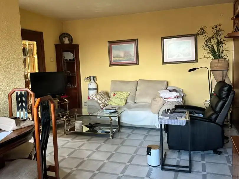 Piso en venta en Andador de Gutiérrez Mellado, 11, Universidad Piso en venta en Andador de Gutiérrez Mellado, 11, Universidad