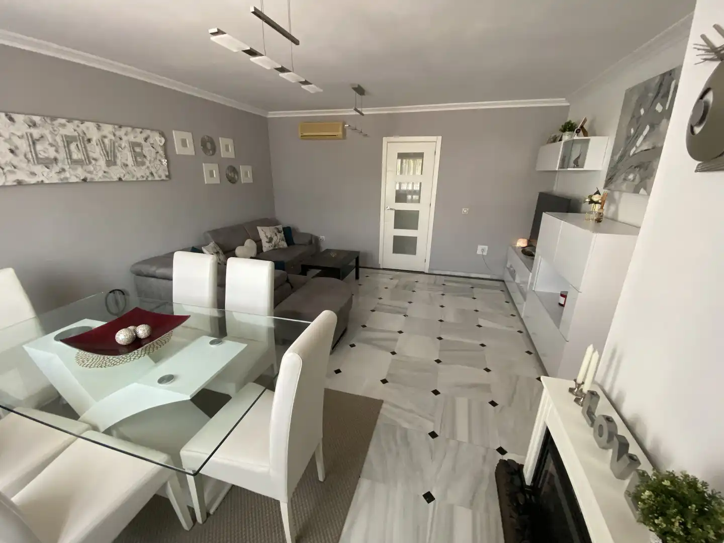 Menjador de Casa o xalet en venda en Pizarra amb Aire condicionat i Terrassa