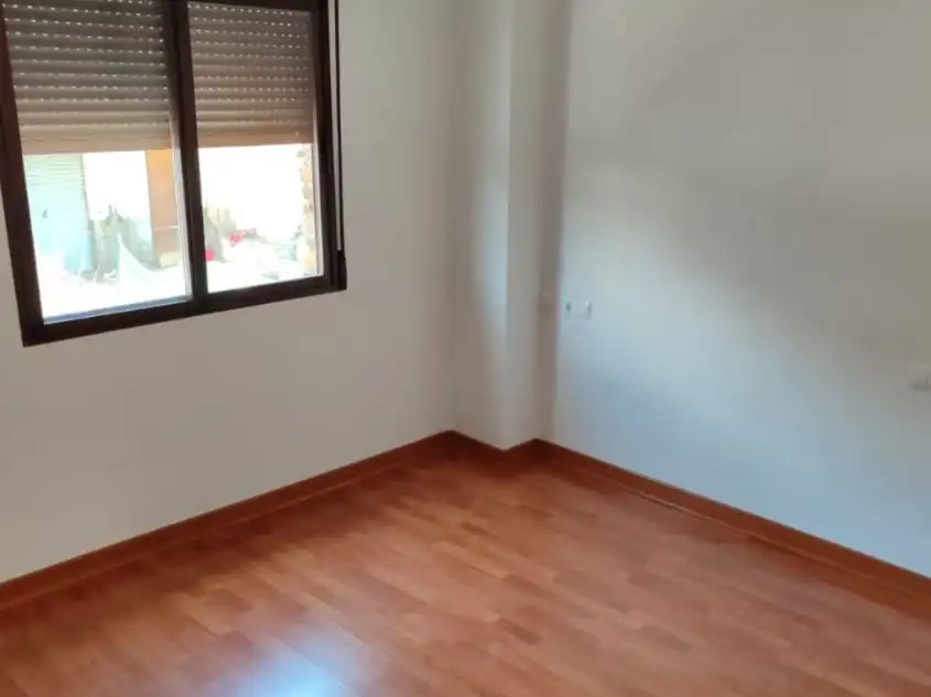 Flat for rent in Calle Media Granaína, 4, Huétor Vega