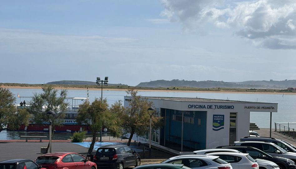 Flat for rent in Calle Evaristo Lavin, 140b, Marina de Cudeyo, Cantabria - image 1 Photo 1 of Flat for rent in Calle Evaristo Lavin, 140b, Marina de Cudeyo, Cantabria