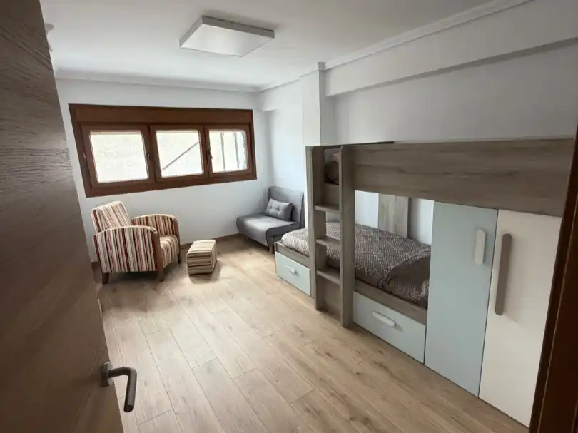Flat for rent in Calle Evaristo Lavin, Marina de Cudeyo Bedroom of Flat for rent in Marina de Cudeyo with Furnished