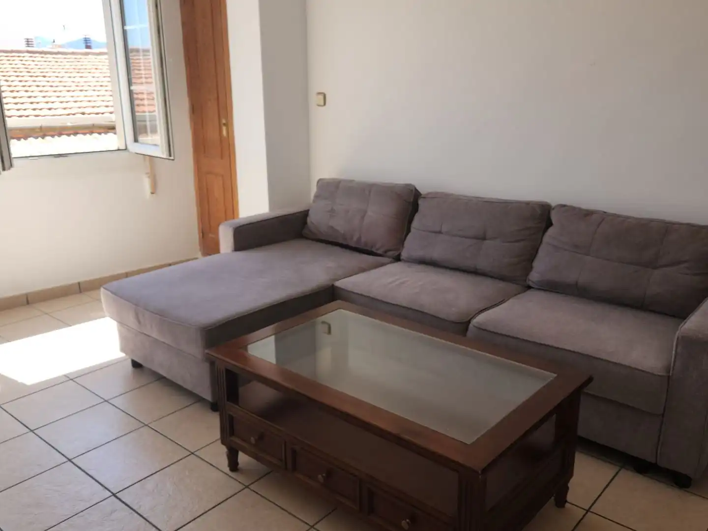 Dachboden zur Miete in Carrer de les Ferreries, 14, Castalla Dachboden zur Miete in Carrer de les Ferreries, 14, Castalla
