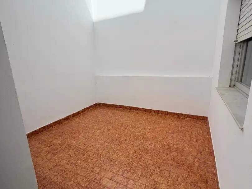 Habitación en Carrer del Cavall Bernat, 11, Oliva pueblo Casa adosada para compartir en Oliva con Terraza y Amueblado