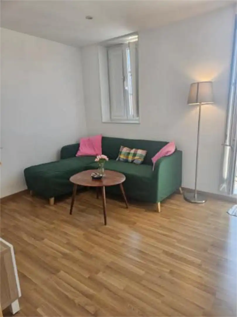 Apartamento de alquiler en Casco Histórico Sala de estar de Apartamento de alquiler en Santiago de Compostela con Amueblado