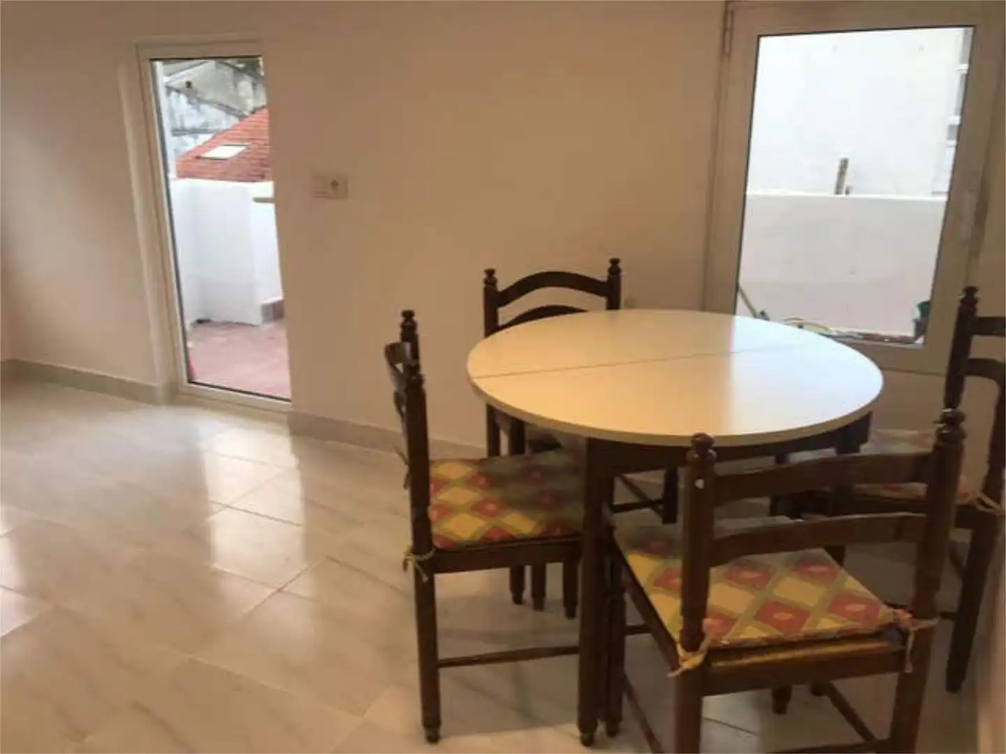 Piso de alquiler en Betanzos Comedor de Piso de alquiler en Betanzos con Terraza