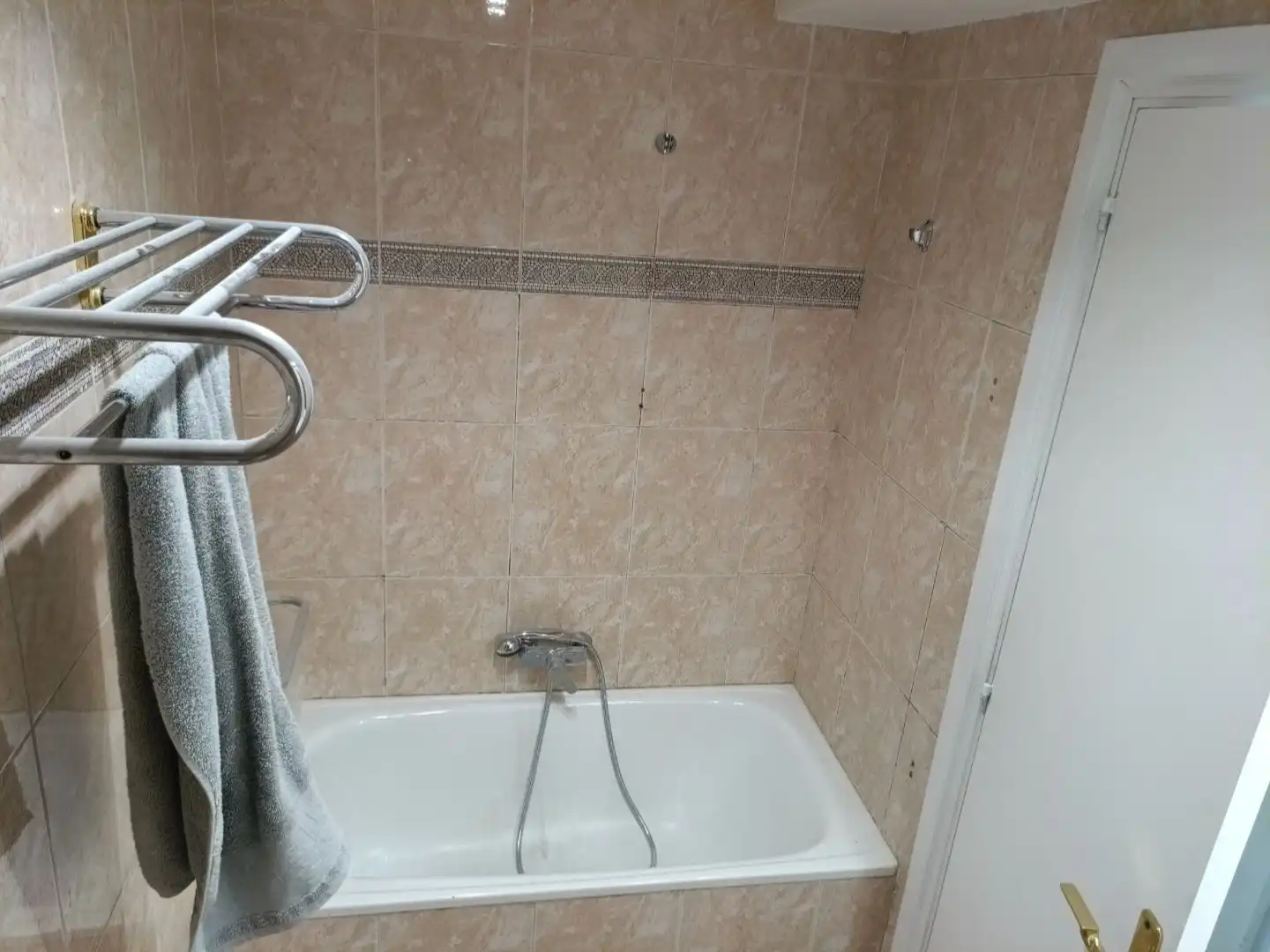 Piso en venta en Avenida República Argentina, 54, Anduva - Miranda sur Piso en venta en Avenida República Argentina, 54, Anduva - Miranda sur