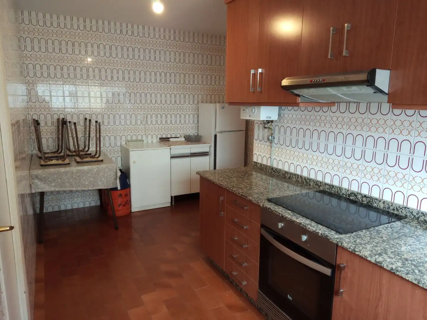 Piso de alquiler en Rúa Arquitecto Rey Pedreira, 2, Riazor - Visma Cocina de Piso de alquiler en A Coruña Capital con Parquet y Amueblado