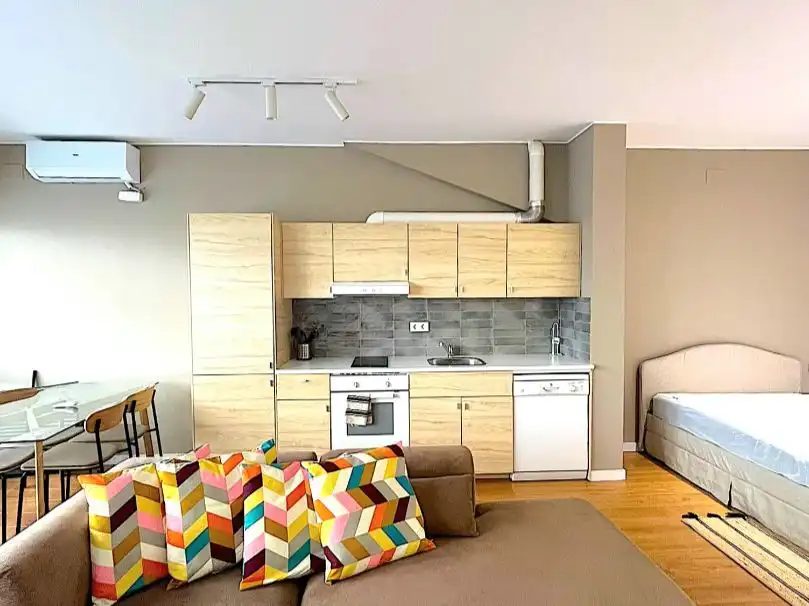 Flat for rent in Carrer D'espinoi, 16, El Putget i el Farró Kitchen of Flat for rent in Barcelona Capital with Air Conditioner