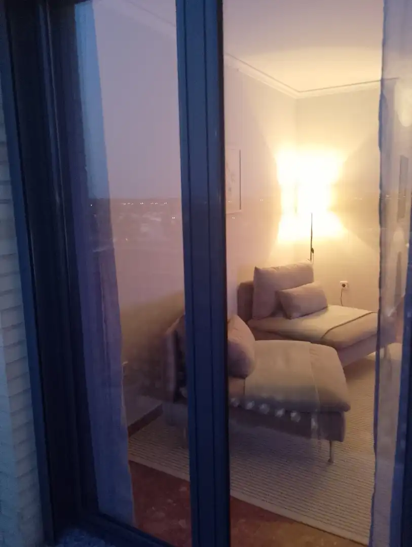 Piso de alquiler en Avinguda del Doctor Ruiz I Comes, El Castellar i l'Oliverar Sala de estar de Piso de alquiler en Valencia con Aire acondicionado, Calefacción y Terraza