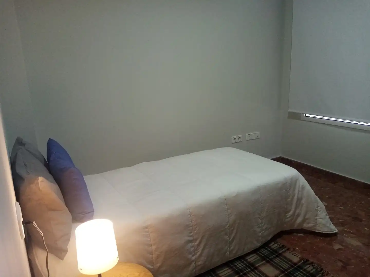 Piso de alquiler en Avinguda del Doctor Ruiz I Comes, El Castellar i l'Oliverar Habitación de Piso de alquiler en Valencia con Aire acondicionado, Calefacción y Terraza