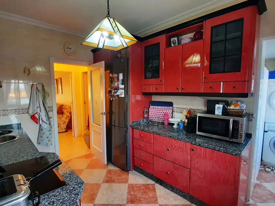 Wohnung zum Verkauf in Calle Cerrillo, 8, Aguilar de la Frontera Küche von Wohnung zum Verkauf in Aguilar de la Frontera mit Klimaanlage, Abstellraum und Balkon