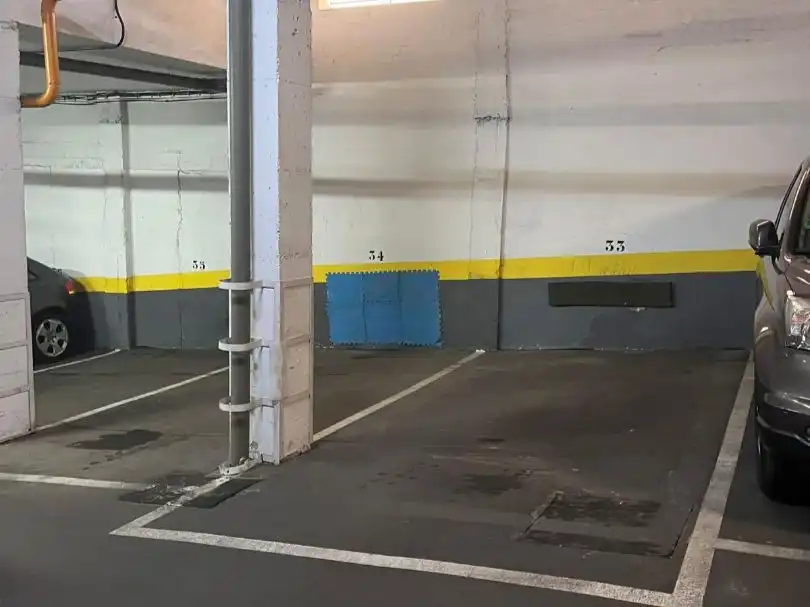 Flat for sale in Calle del Delfín, 1, Almenara -Ventilla Parking of Flat for sale in Madrid with Air Conditioner, Heating and Parquet flooring