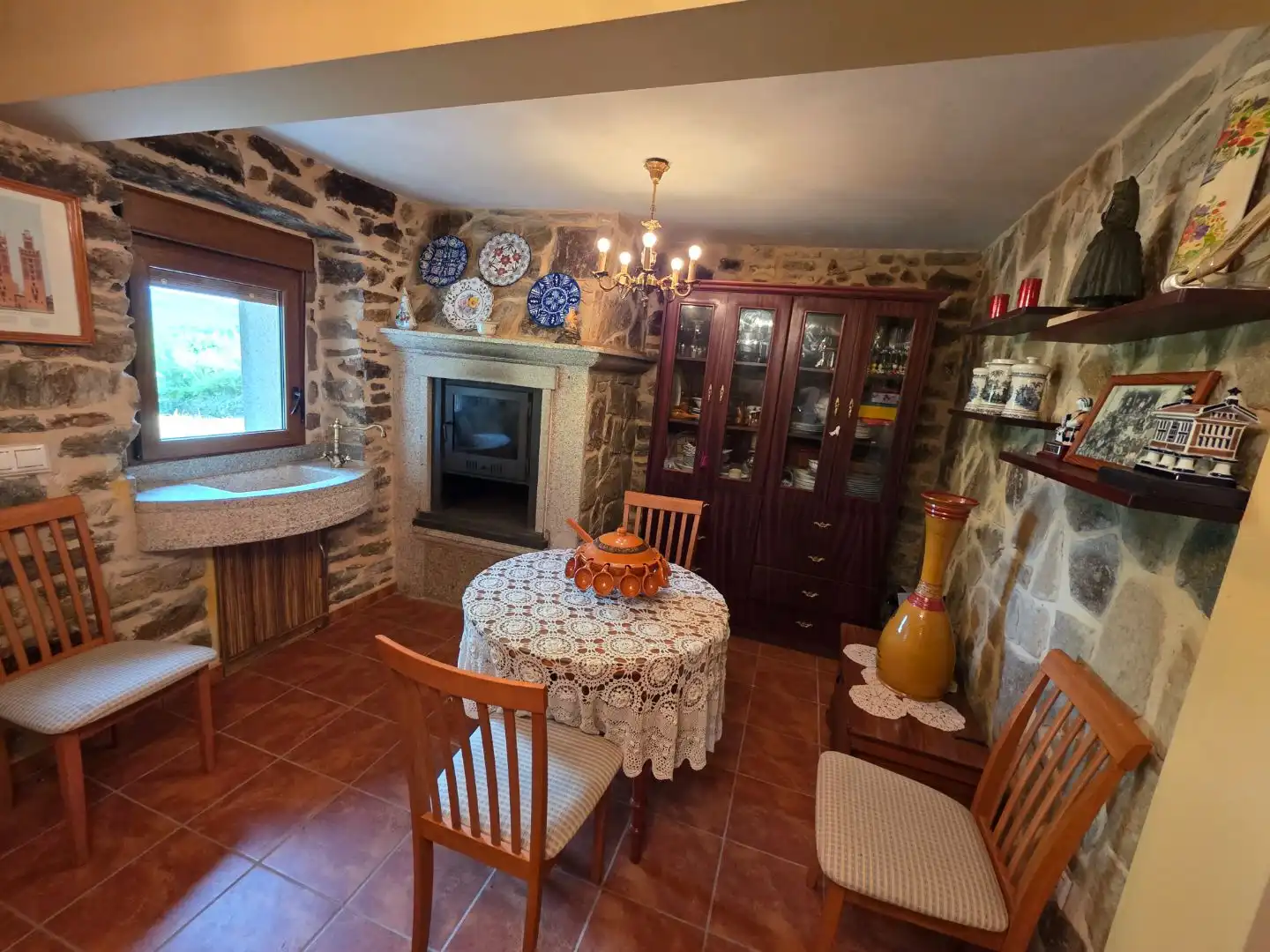 Casa o chalet en venta en DP-1406, 8, Cabana de Bergantiños Comedor de Casa o chalet en venta en Cabana de Bergantiños con Calefacción, Jardín privado y Parquet