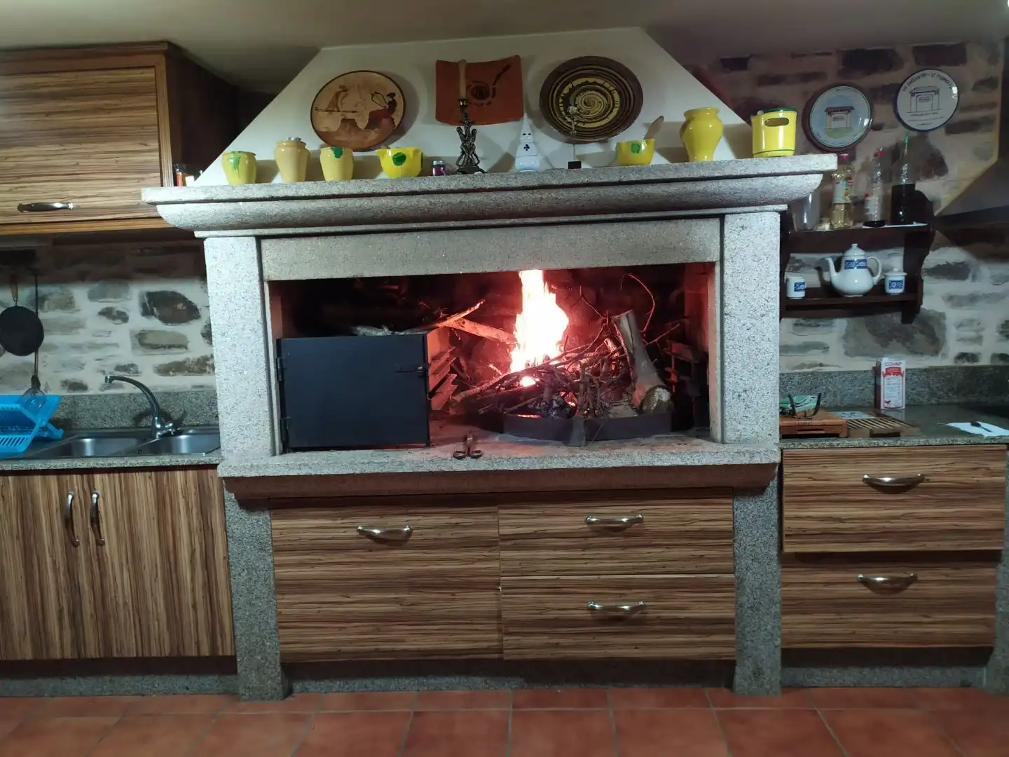Casa o chalet en venta en DP-1406, 8, Cabana de Bergantiños Cocina de Casa o chalet en venta en Cabana de Bergantiños con Calefacción, Jardín privado y Parquet