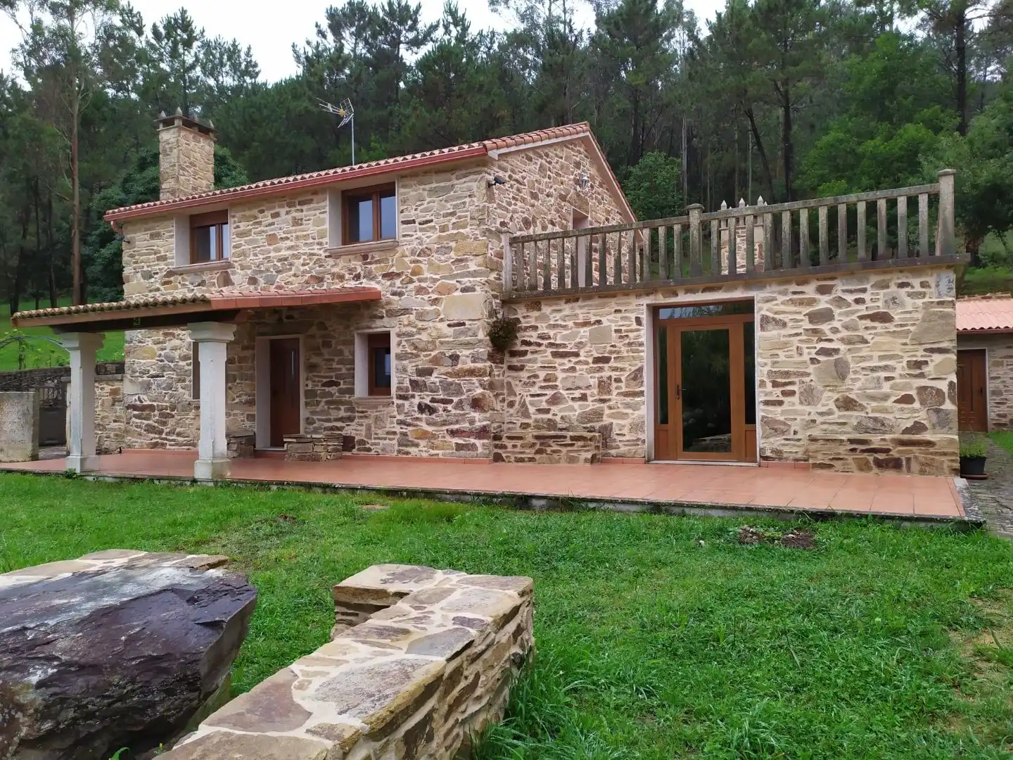 Casa o chalet en venta en DP-1406, 8, Cabana de Bergantiños Vista exterior de Casa o chalet en venta en Cabana de Bergantiños con Calefacción, Jardín privado y Parquet