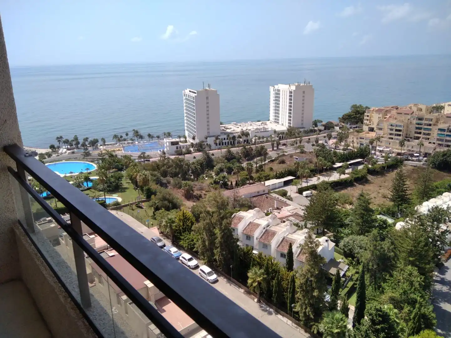Flat for rent in Calle el Coloso, 1, Torrequebrada Exterior view of Flat for rent in Benalmádena with Air Conditioner, Terrace and Swimming Pool