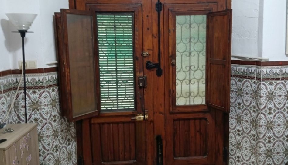 Casa adosada en venta en Carrer Sant Gaietà, 85, Xàtiva, Valencia - imagen 1 Foto 1 de Casa adosada en venta en Carrer Sant Gaietà, 85, Xàtiva, Valencia