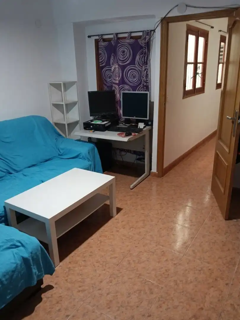 Einfamilien-Reihenhaus zum Verkauf in Carrer Sant Gaietà, 85, Xàtiva Wohnzimmer von Einfamilien-Reihenhaus zum Verkauf in Xàtiva mit Klimaanlage, Heizung und Privatgarten