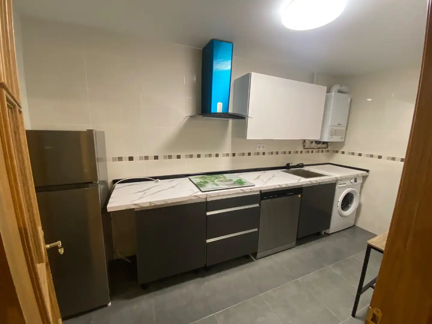 Flat for rent in Calle Benito Arias Montano, 34, San Esteban Kitchen of Flat for rent in León Capital with Heating, Parquet flooring and Furnished