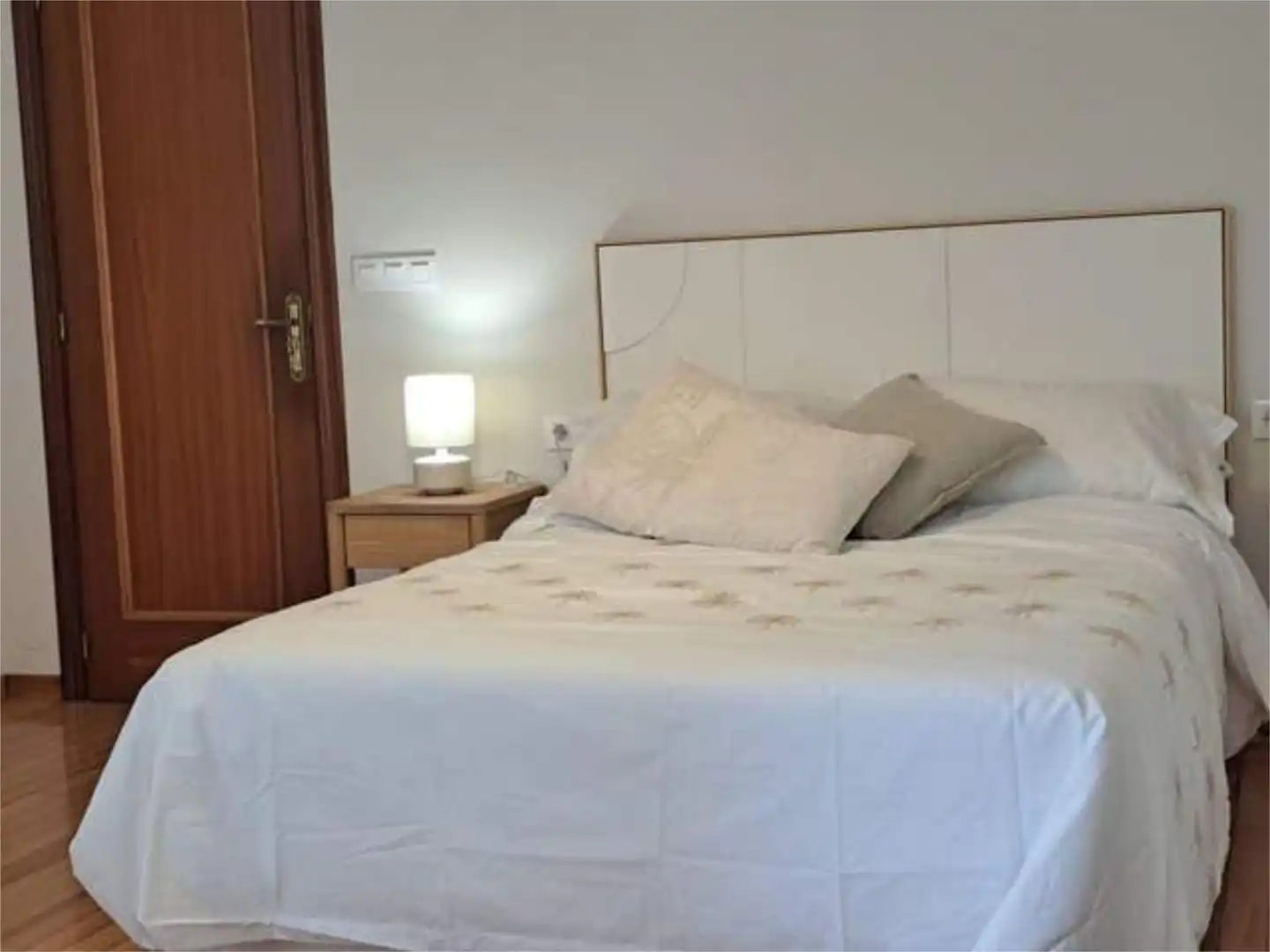 Bedroom of Apartments for rent in Mondoñedo