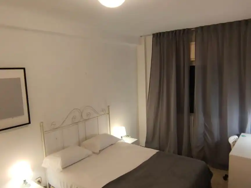 Piso en venta en Calle Cáceres, 7, Barrio Alto Habitación de Piso en venta en San Juan de Aznalfarache con Aire acondicionado, Amueblado y Parking comunitario