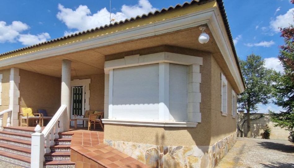 Casa o chalet en venta en Calle Cárcava, 48, Autilla del Pino, Palencia - imagen 1 Foto 1 de Casa o chalet en venta en Calle Cárcava, 48, Autilla del Pino, Palencia