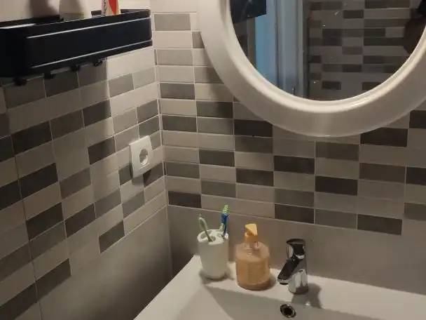 Bathroom of Flat for rent in Sevilla  with Air Conditioner, Heating and Terrace